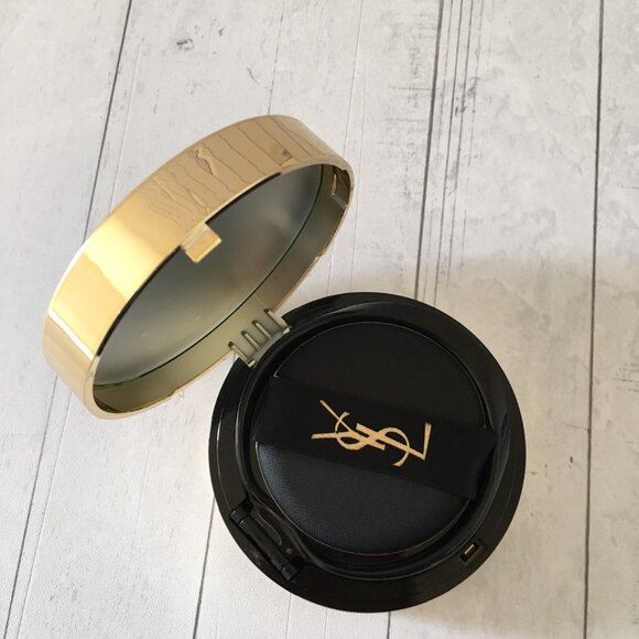 Yves Saint Laurent Leather Cushion Bb Cream - Picture 4 of 7